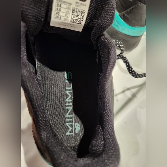 New Balance 40v1 Minimus Vibram Rev Lite Black/Teal Women's Sneakers. Size 8.5 - Picture 9 of 10